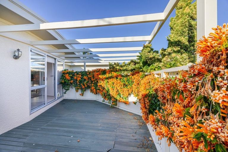 Photo of property in 104 Freyberg Avenue, Tamatea, Napier, 4112