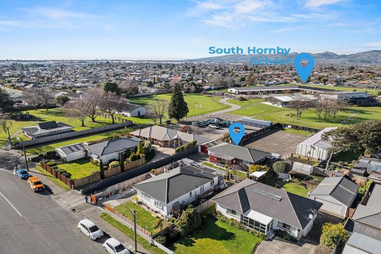 Photo of property in 2/33 Tower Street, Hornby, Christchurch, 8042