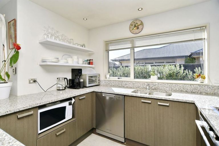 Photo of property in 2 Springbrook Lane, Northwood, Christchurch, 8051