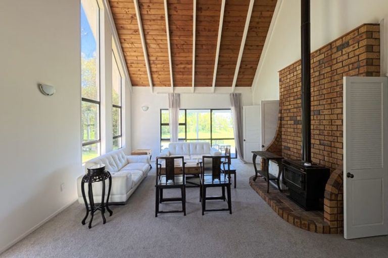Photo of property in 229 Pine Valley Road, Dairy Flat, Silverdale, 0992