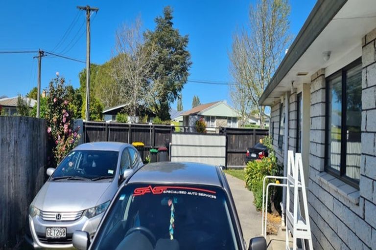 Photo of property in 31 Tyrone Street, Belfast, Christchurch, 8051