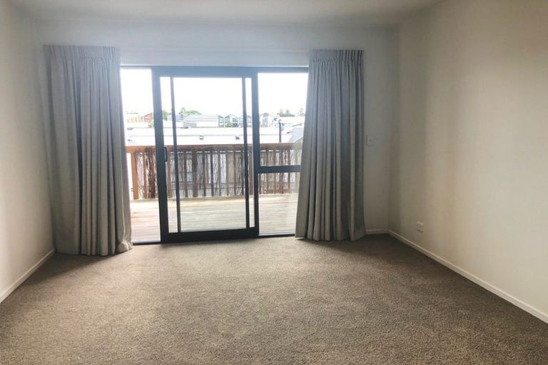 Photo of property in 65 Ninth Avenue, Beachlands, Auckland, 2018