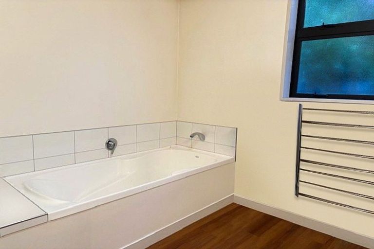 Photo of property in 17 Buckleys Terrace, Tinwald, Ashburton, 7700