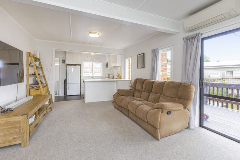 Photo of property in 1/17 King Edward Avenue, Papakura, 2110