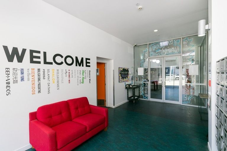 Photo of property in Cube Apartments, 5i/242 Taranaki Street, Mount Cook, Wellington, 6011