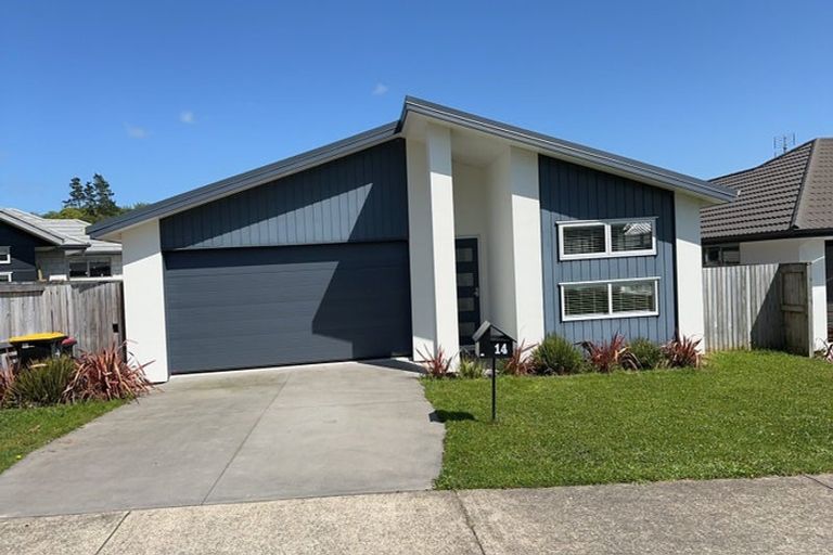 Photo of property in 14 Kamokore Glade, Pyes Pa, Tauranga, 3112