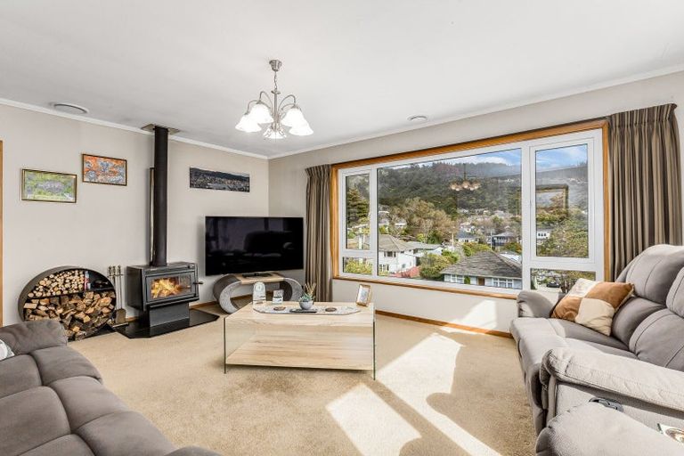 Photo of property in 25a Field Street, Silverstream, Upper Hutt, 5019