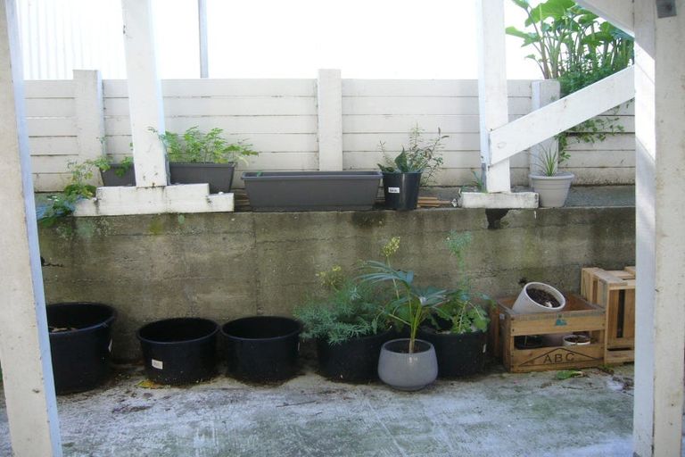 Photo of property in 26 Macdonald Crescent, Te Aro, Wellington, 6011
