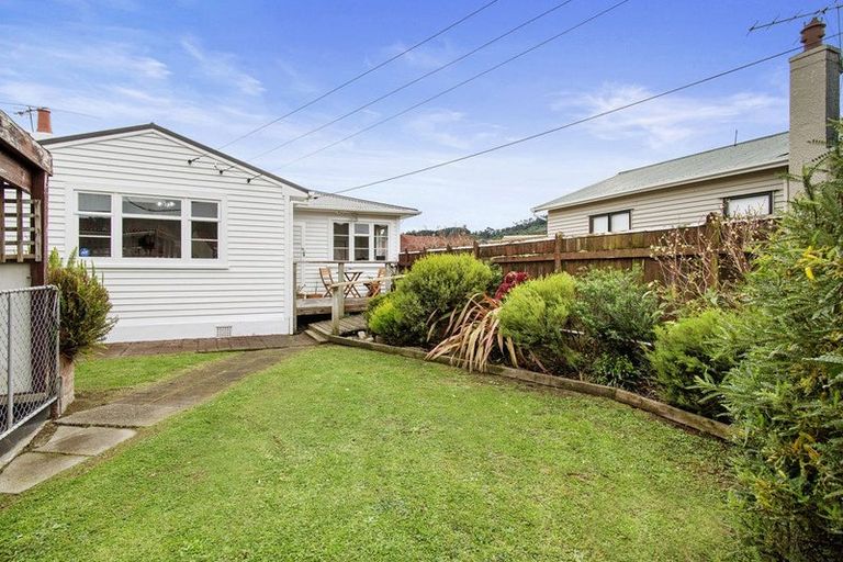 Photo of property in 965 High Street, Avalon, Lower Hutt, 5011