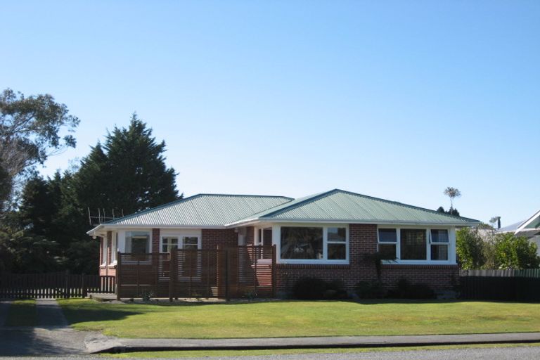 Photo of property in 150 Weld Street, Hokitika, 7810