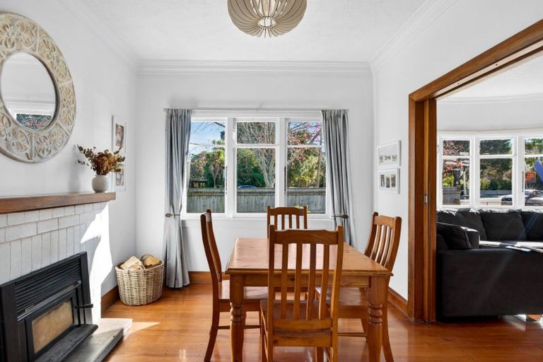 Photo of property in 131 Main Rd Clive, Clive, 4102