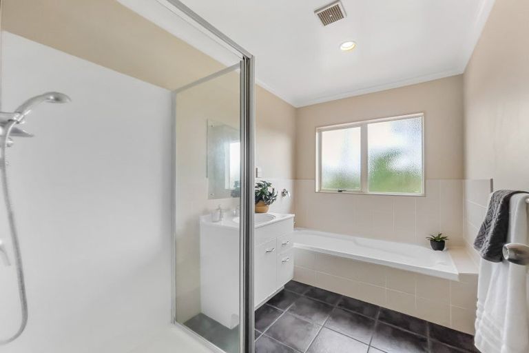 Photo of property in 3 Saybrook Place, Mangere, Auckland, 2022