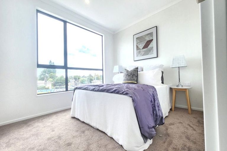 Photo of property in 104a Mahia Road, Manurewa, Auckland, 2102