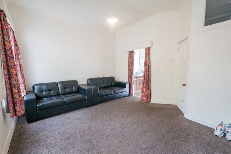Photo of property in 46 Heriot Row, Dunedin Central, Dunedin, 9016