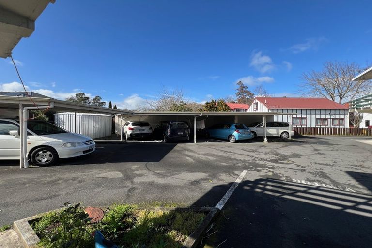 Photo of property in 4u5 May Street, Hamilton East, Hamilton, 3216