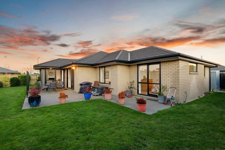 Photo of property in 76 Georgina Street, Marshland, Christchurch, 8083