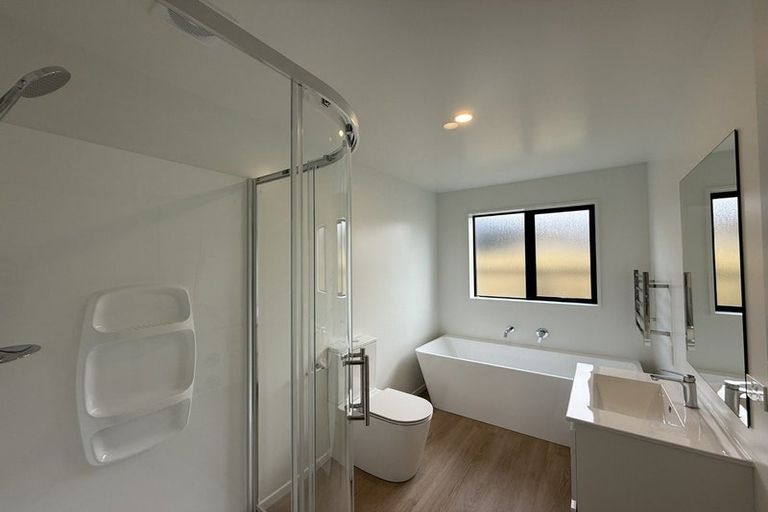 Photo of property in 19 Rita Angus Road, Belfast, 8051