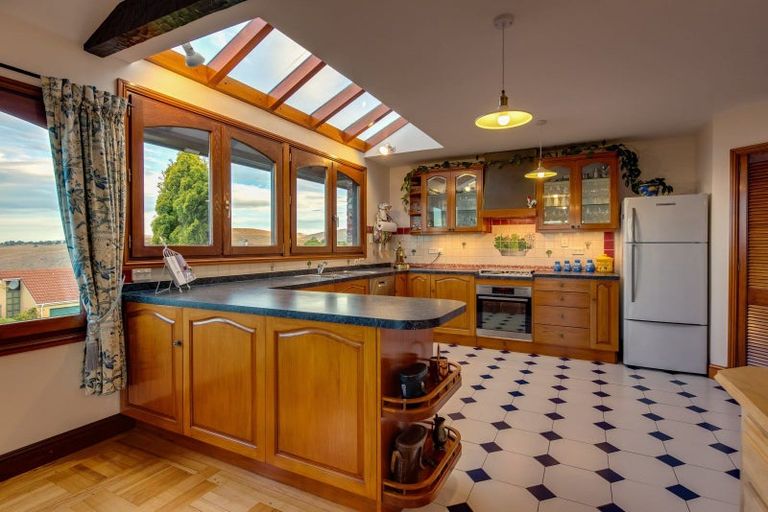 Photo of property in 12 Godley Drive, Scarborough, Christchurch, 8081
