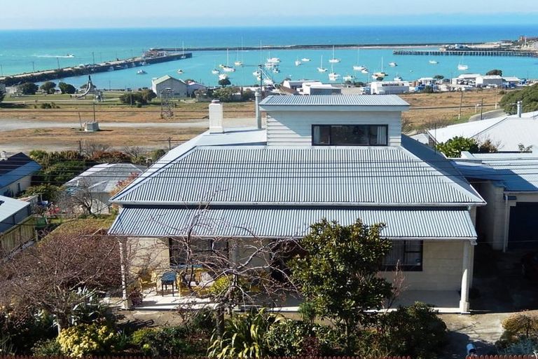 Photo of property in 61 Tees Street, South Hill, Oamaru, 9400