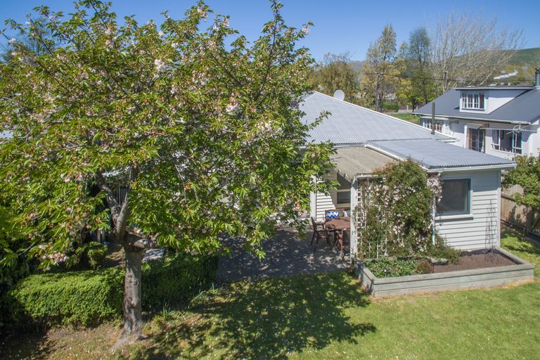 Photo of property in 70 Richardson Terrace, Woolston, Christchurch, 8023