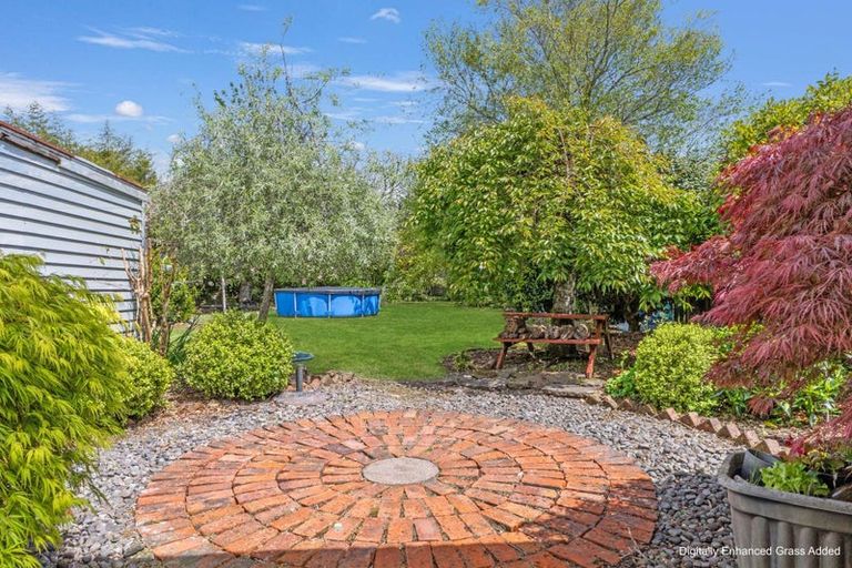 Photo of property in 21 Portia Street, Stratford, 4332