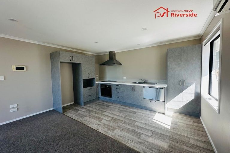 Photo of property in 3/142 Forest Lake Road, Forest Lake, Hamilton, 3200
