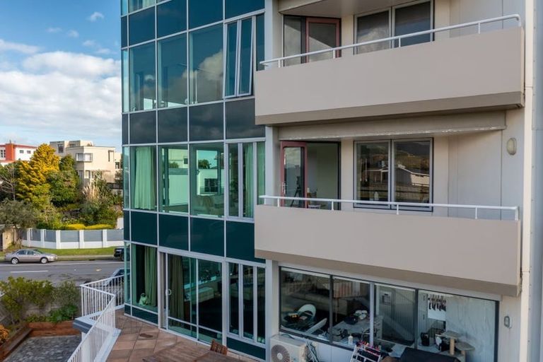 Photo of property in The Links, 378-382 Kapiti Road, Paraparaumu Beach, Paraparaumu, 5032