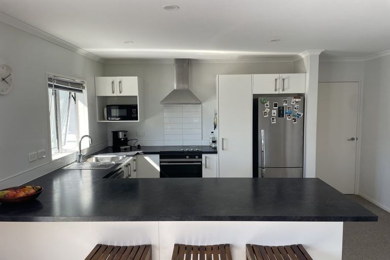 Photo of property in 121 Brian Crescent, Stanmore Bay, Whangaparaoa, 0932