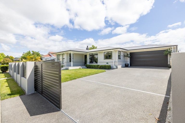 Photo of property in 114 Freyberg Avenue, Tamatea, Napier, 4112