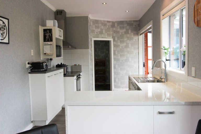Photo of property in 22 Louisa Street, Gladstone, Invercargill, 9810