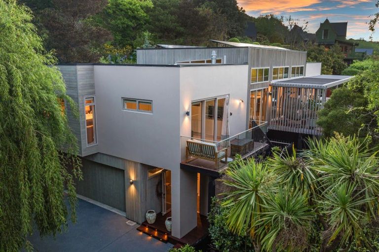 Photo of property in 16 Starwood Lane, Clifton, Christchurch, 8081