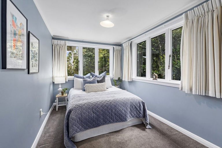 Photo of property in 70 Messines Road, Karori, Wellington, 6012