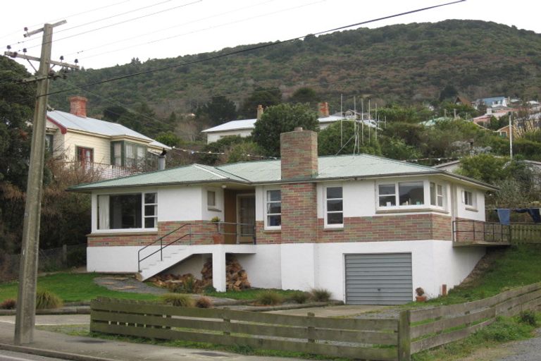 Photo of property in 263 Ravensbourne Road, Ravensbourne, Dunedin, 9022
