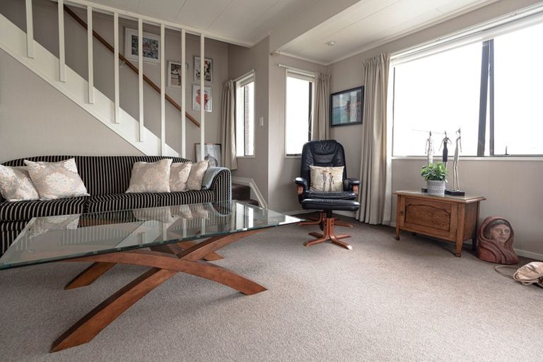 Photo of property in 204a Ngatai Road, Otumoetai, Tauranga, 3110