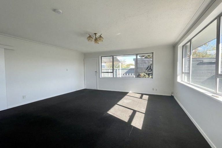 Photo of property in 4/417 Worcester Street, Linwood, Christchurch, 8011
