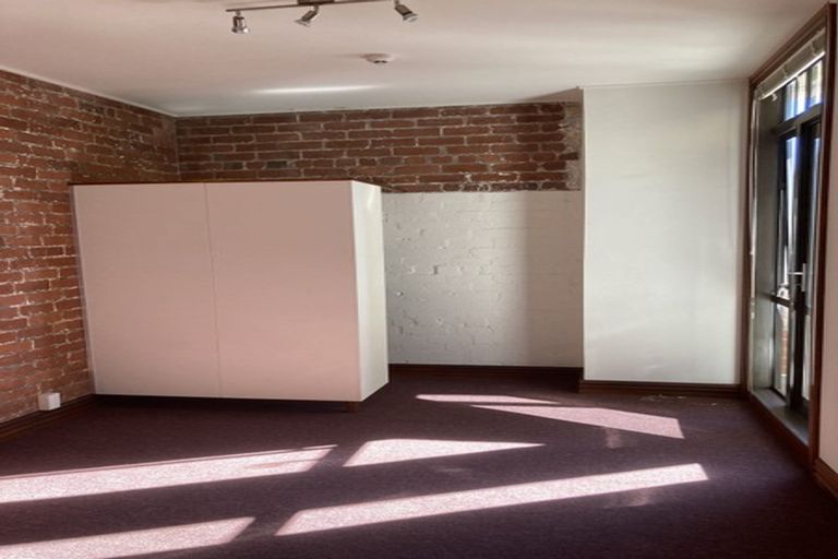 Photo of property in Pirie Street Townhouses, 28/35u Pirie Street, Mount Victoria, Wellington, 6011