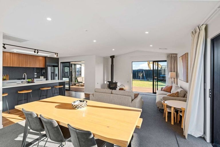 Photo of property in 11 Chris Drive, Rolleston, 7614