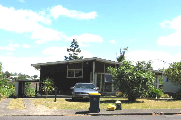 Photo of property in 44 Hobby Avenue, Birkdale, Auckland, 0626