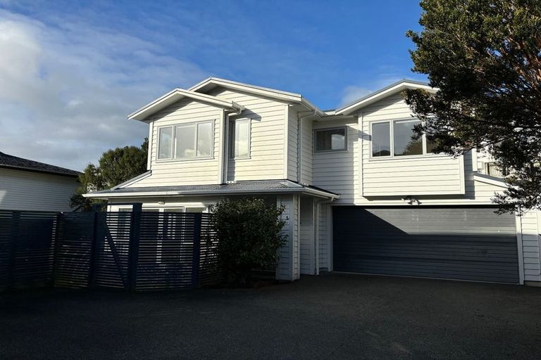 Photo of property in 43a Phillip Street, Johnsonville, Wellington, 6037