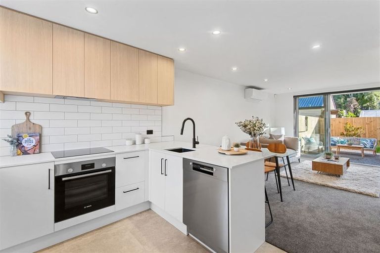 Photo of property in 7d Buffon Street, Waltham, Christchurch, 8023