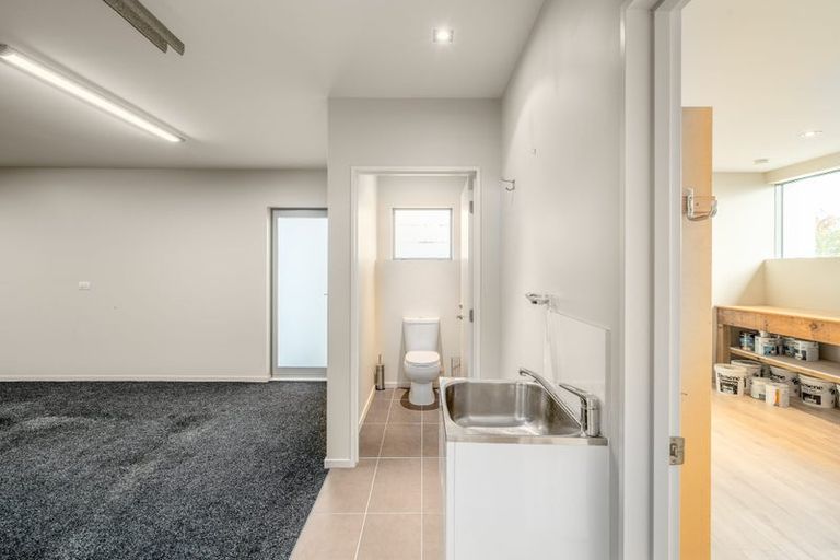 Photo of property in 6 Yelverton Place, Huntsbury, Christchurch, 8022