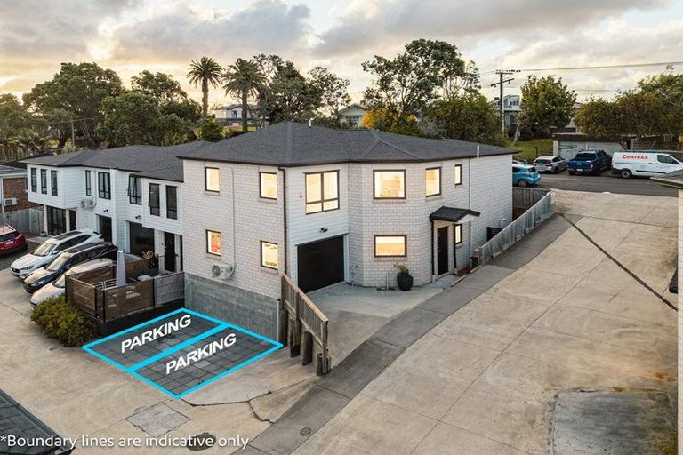 Photo of property in 1 Kohuora Lane, Papatoetoe, Auckland, 2025