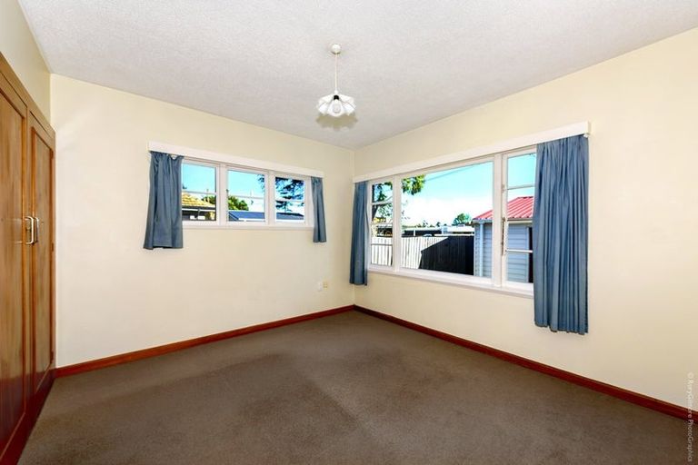 Photo of property in 304 Wairakei Road, Bryndwr, Christchurch, 8053