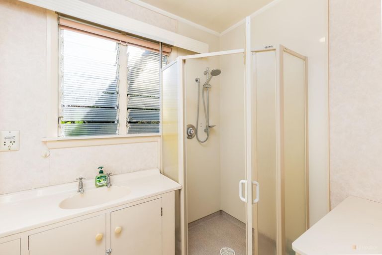 Photo of property in 15 Rugby Street, Waimate, 7924