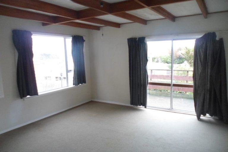 Photo of property in 41 Ironside Road, Johnsonville, Wellington, 6037