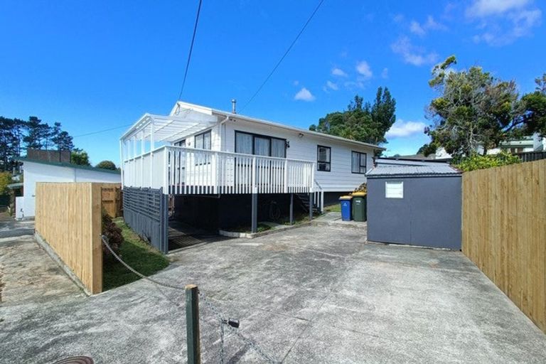 Photo of property in 40c/1 West Coast Road, Glen Eden, Auckland, 0602