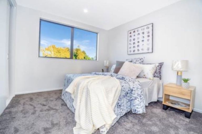 Photo of property in 14 Cherry Road, Bucklands Beach, Auckland, 2014