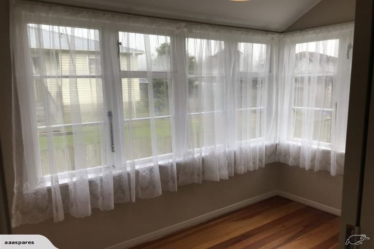 Photo of property in 15a Harris Street, Pukekohe, 2120