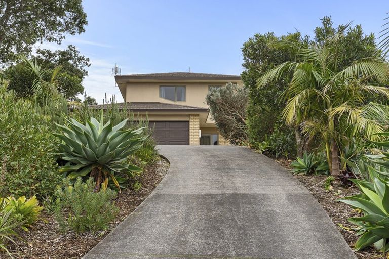 Photo of property in 18 Parris Street, Moturoa, New Plymouth, 4310