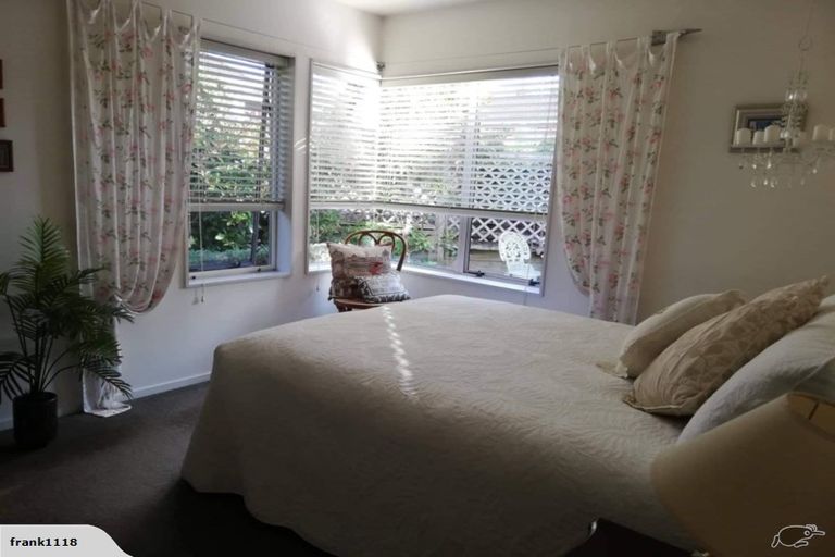 Photo of property in 39 The Grove, Red Beach, 0932